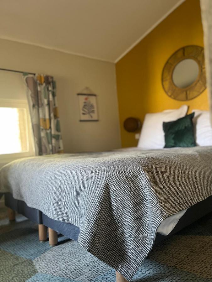 La Treille Muscate Hotell Cliousclat Exteriör bild